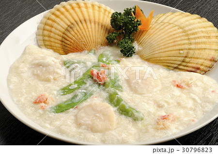 帆立貝とインゲンのクリーム煮　中華料理 30796823