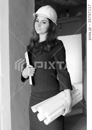 woman architect at the construction woman architect at the construction 30797117