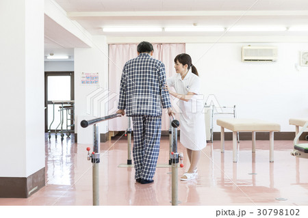 医療イメージ・リハビリ 30798102