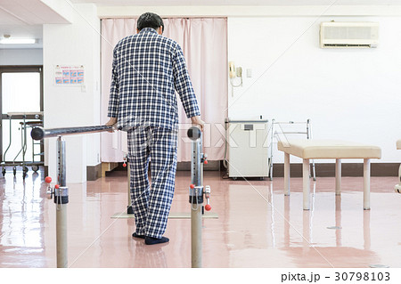 医療イメージ・リハビリ 30798103