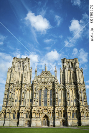 Wells cathedral 30799579