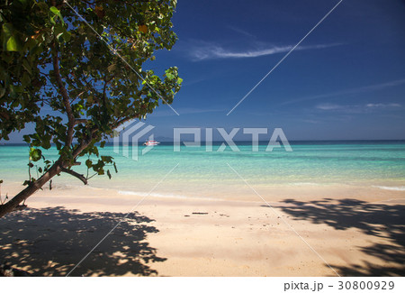 idillyic tropical hidden beach,Thailand idillyic tropical hidden beach,Thailand 30800929