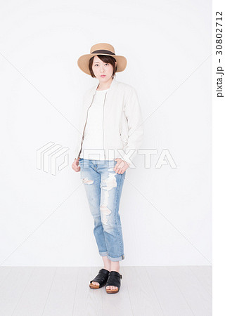ファッション　女性 30802712