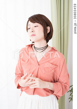ファッション　女性 30803459