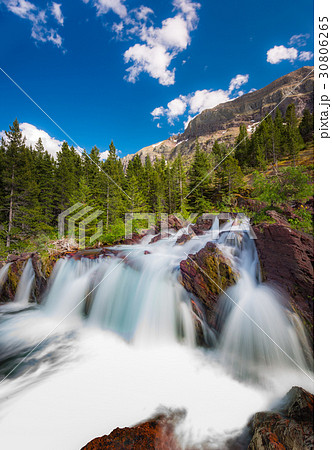 Red Rock Falls 30806265