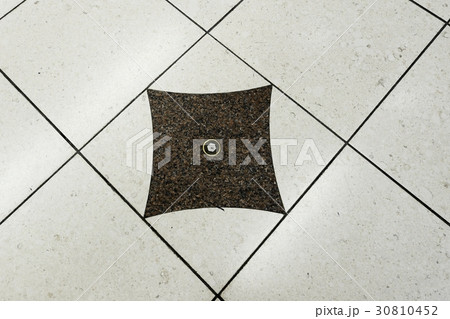 東京駅　濱口首相暗殺場所 30810452