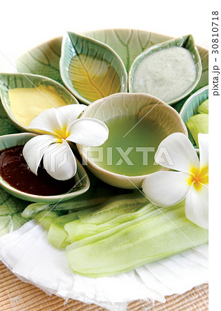 Thai spa herbal and oil with thai flower 30810718
