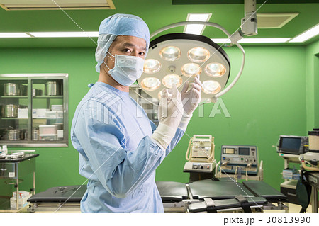 医療イメージ・手術 30813990