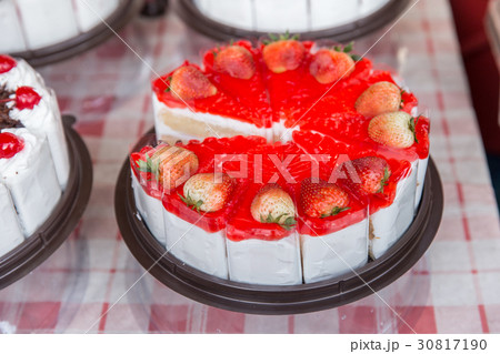 sweet strawberry cake sweet strawberry cake 30817190