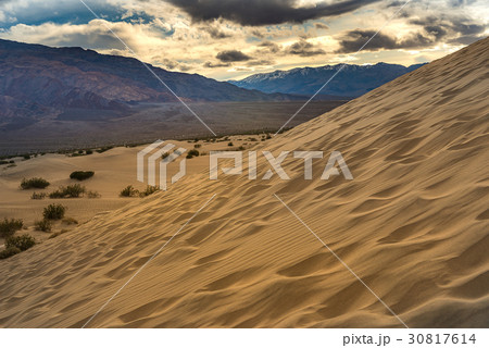 Mesquite Flat Sand Dunes, Death Valley Mesquite Flat Sand Dunes, Death Valley 30817614