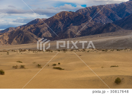 Mesquite Flat Sand Dunes, Death Valley Mesquite Flat Sand Dunes, Death Valley 30817648