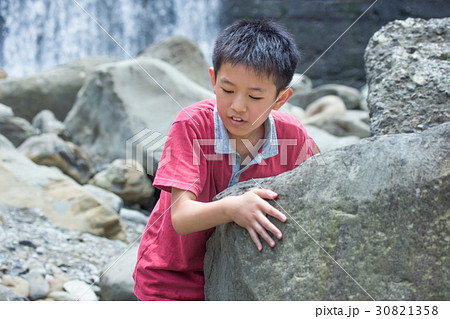 キッズ 子供 小さい子 30821358