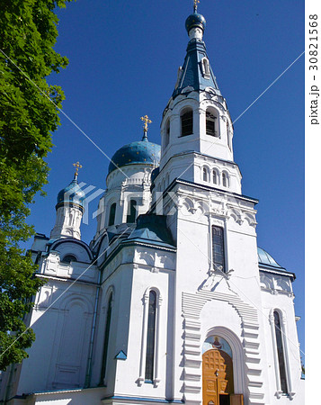 Church with Golden domes Church with Golden domes 30821568