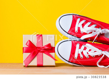 gumshoes and gift gumshoes and gift 30823538