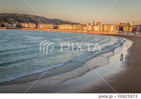 Sunset in San Sebastian Spain Sunset in San Sebastian Spain 30825973