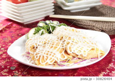 deep fried chicken 30826404