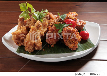 deep fried chicken 30827208