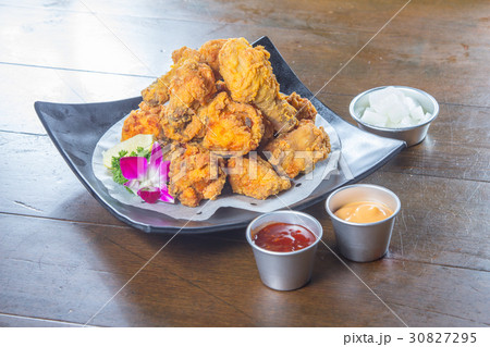 deep fried chicken 30827295