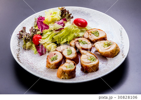 deep fried chicken 30828106