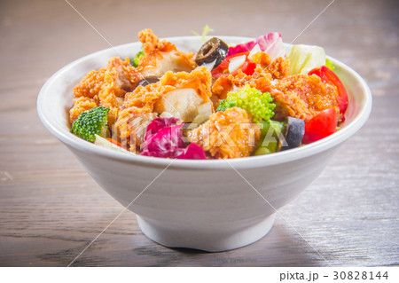 deep fried chicken 30828144