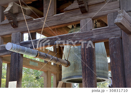 国宝　東大寺　鐘楼　 30831710