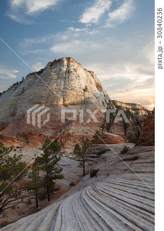 mountain mountain 30840236
