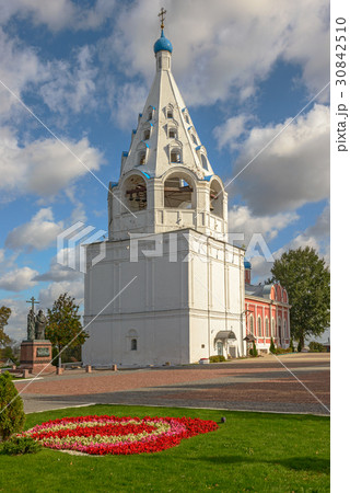 Medieval bellfry in small russian town 30842510