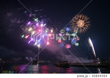 下田黒船祭、海上花火大会、花火 30844564