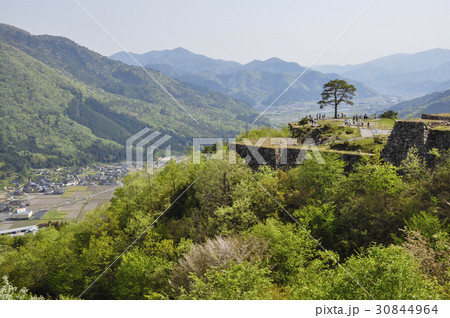 竹田城跡 二の丸からの眺め 30844964