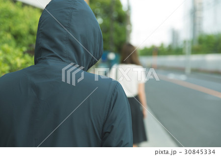 ストーカー(イメージ) 30845334