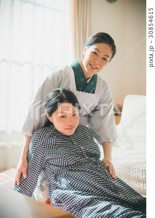woman during pregnancy or shortly after childbirth 30854615