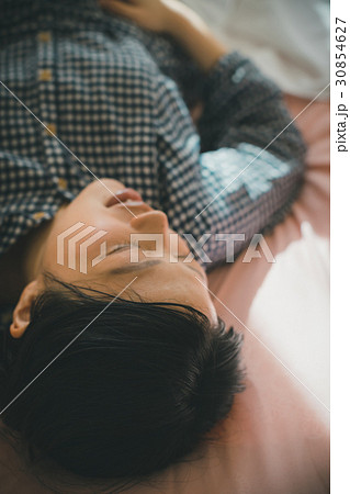 woman during pregnancy or shortly after childbirth 30854627