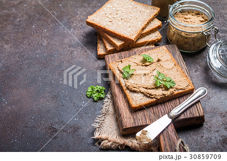 Fresh chicken liver pate 30859709