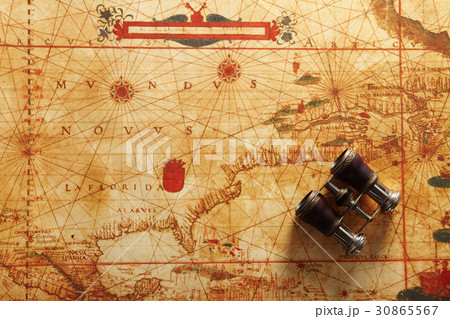 古地図 双眼鏡 静物 30865567