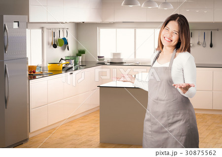 asian housekeeper asian housekeeper 30875562