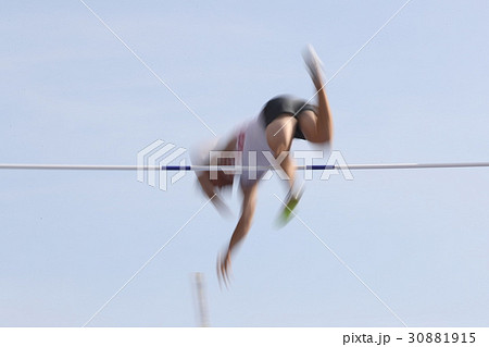 棒高跳び 棒高跳び 30881915