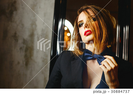 Femme fatale. Passion and desire. 30884737