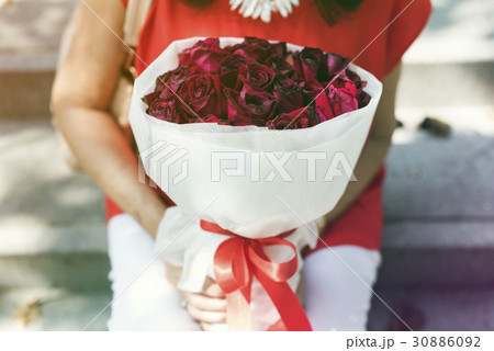 Photo Gradient Style with Valentine Rose Bouquet Romantic Happy Photo Gradient Style with Valentine Rose Bouquet Romantic Happy 30886092