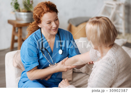 Experienced gentle private doctor testing patients Experienced gentle private doctor testing patients 30902387