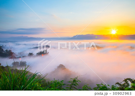 台湾 二寮 日の出 30902963