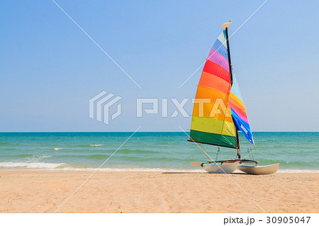 yacht boat  30905047