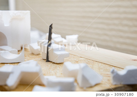 リサイクル 発泡スチロールの切断 リサイクル 発泡スチロールの切断 30907180