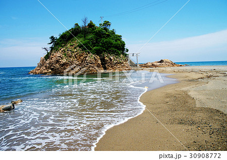 宮ヶ島　衣毘須神社 30908772
