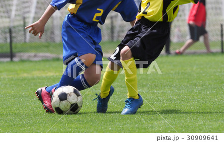 サッカー　フットボール 30909641