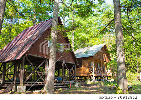 群馬県月夜野　大峰沼湖畔　 30912852