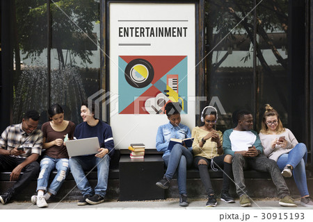 Digital music is a mobility entertainment. Digital music is a mobility entertainment. 30915193