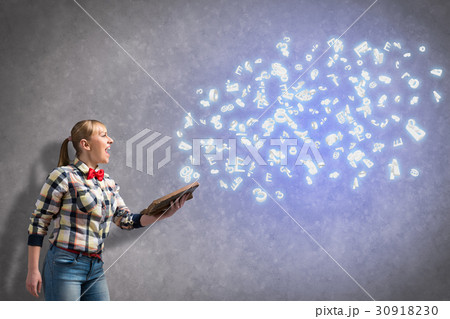 Girl with book 30918230