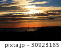 太平洋の夜明け 30923165