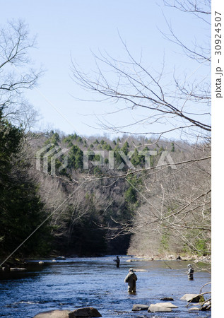 コネチカット州サーモンリバー　 30924507