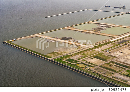 中央防波堤外側埋立処分場 東京都江東区 30925473